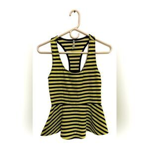 Super cute Lime green shirt